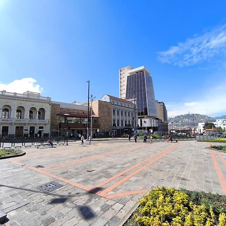Casona 1914 Quito - Gothic Cathedral View Rooftop מראה חיצוני תמונה