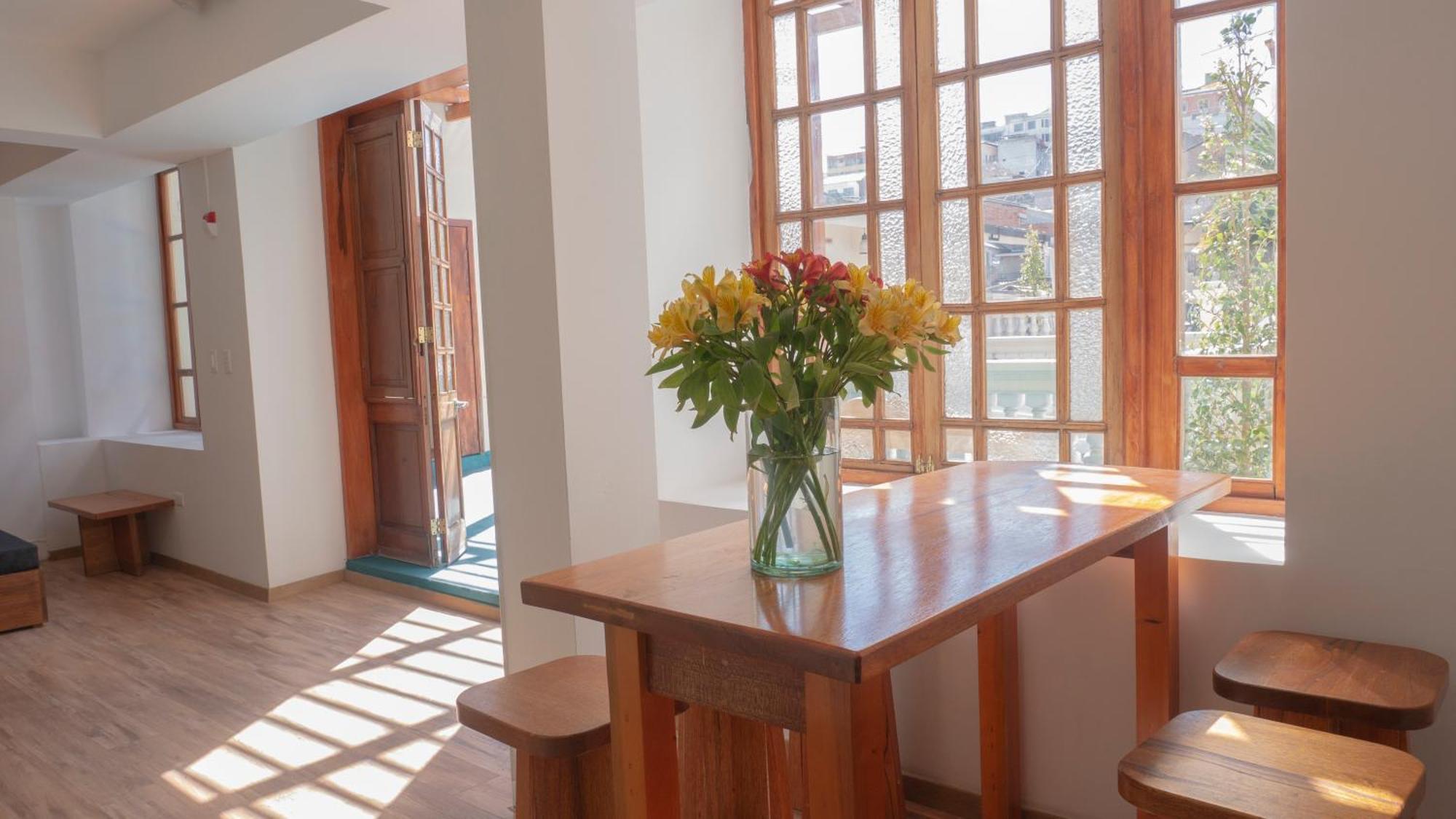 Casona 1914 Quito - Gothic Cathedral View Rooftop מראה חיצוני תמונה